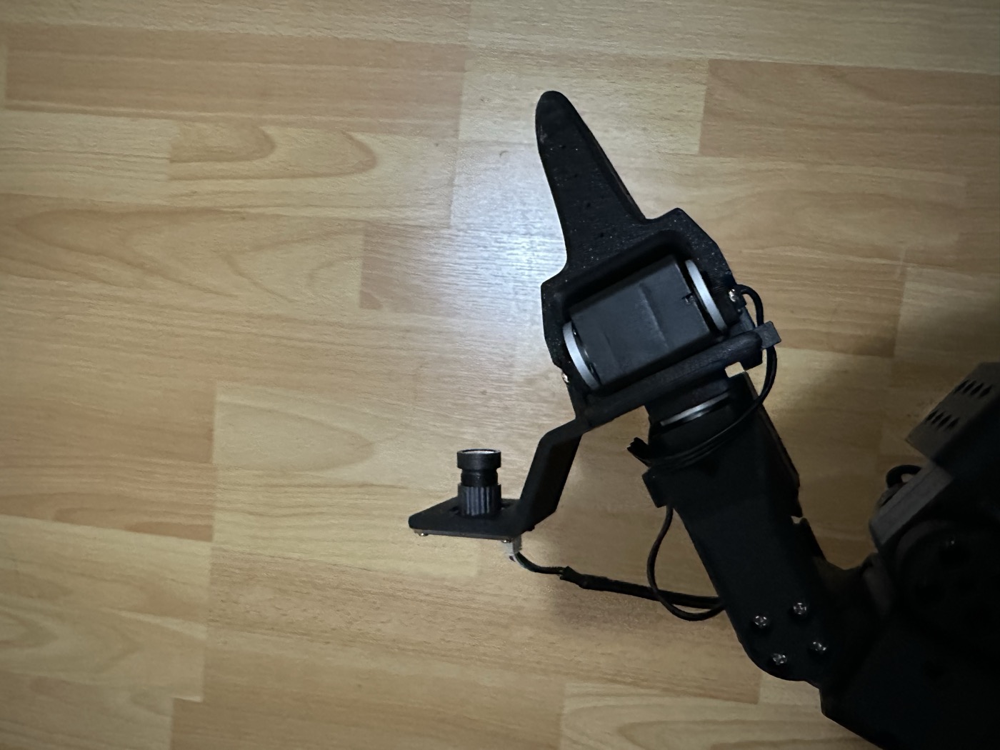 Right-arm camera setup.